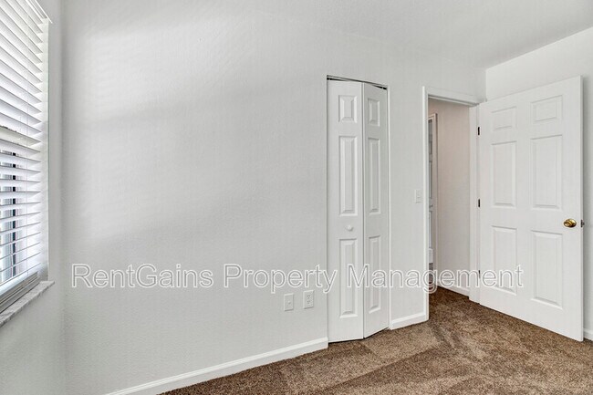 Building Photo - 4420 Carter Rd