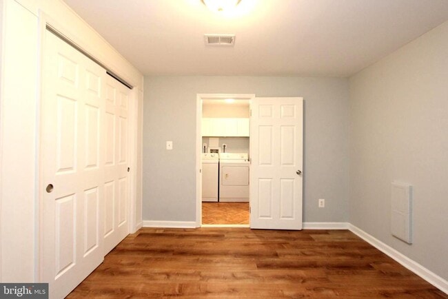 Building Photo - 3655 Morgan Ct