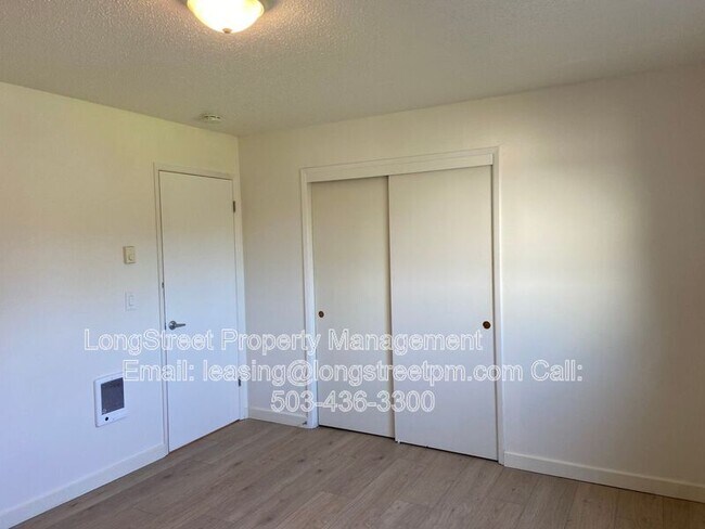 Building Photo - 11380 SW Greenburg Rd