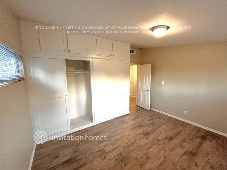 Building Photo - 3901 Manchester Pl