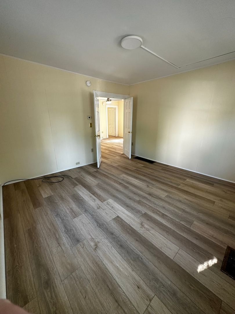 Building Photo - 50-52 Howard St