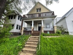 Building Photo - 3172 N Holton St