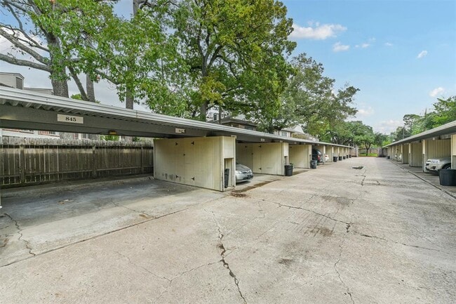 Building Photo - 847 Wax Myrtle Ln
