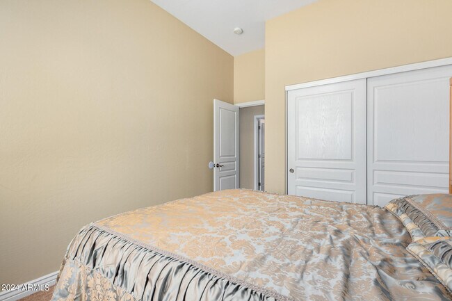 Building Photo - 7453 N 85th Dr