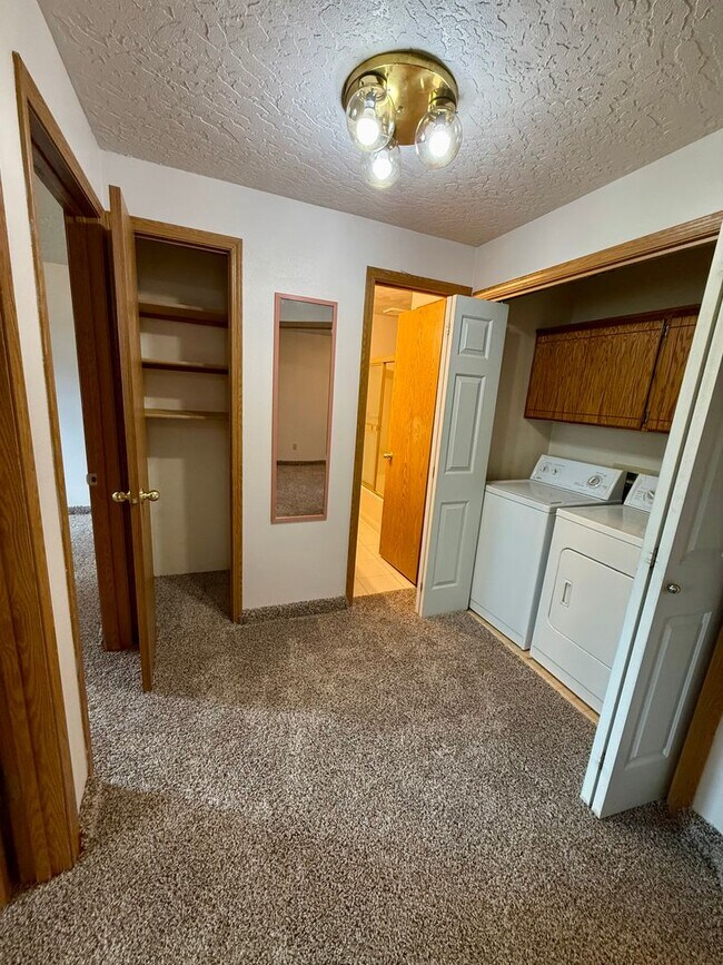 Building Photo - 3 bed 2 bath single family home in Nampa c...