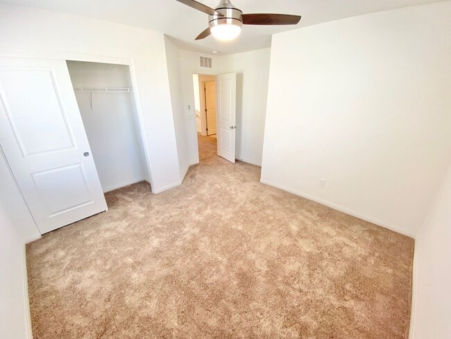 Building Photo - STUNNING BRAND NEW 3 BEDROOMS 2.5 BATHROOMS TWO STORY TOWNHOUSE WITH 2 CAR GARAGE