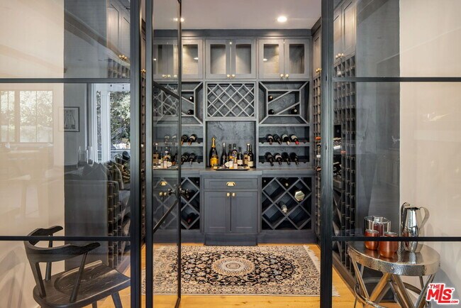 Building Photo - 16101 Royal Mt Dr