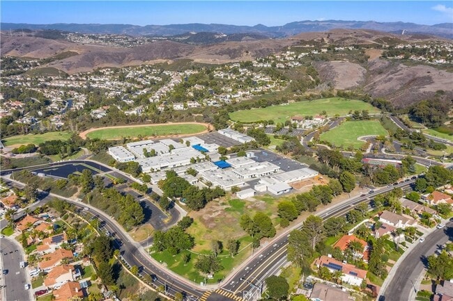 Building Photo - 5725 Calle Polvorosa