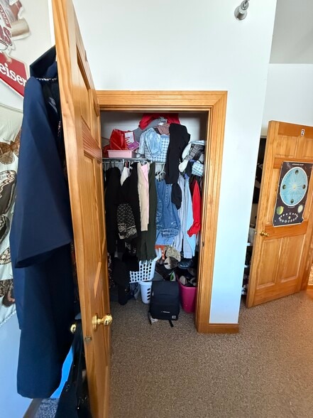 Building Photo - 624 Water St