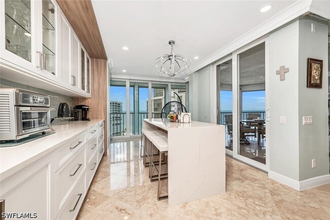 Building Photo - 4401 Gulf Shore Blvd N