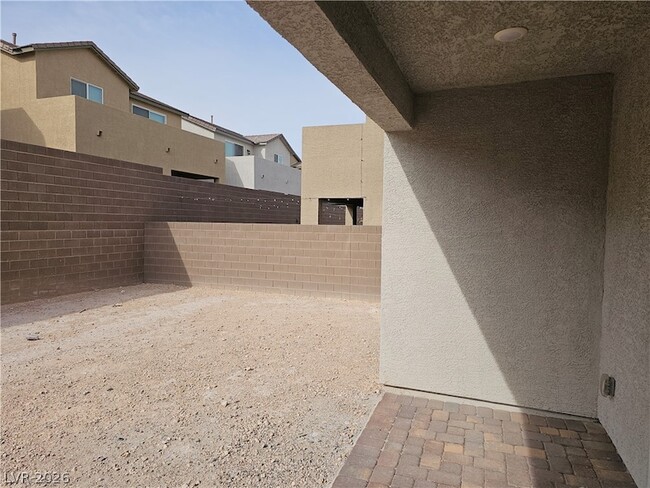 Building Photo - 6851 Gaslamp Hbr Ave