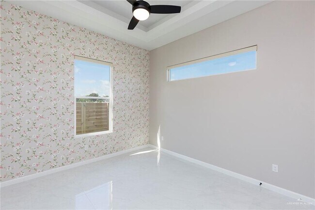 Building Photo - 24 N 25th St