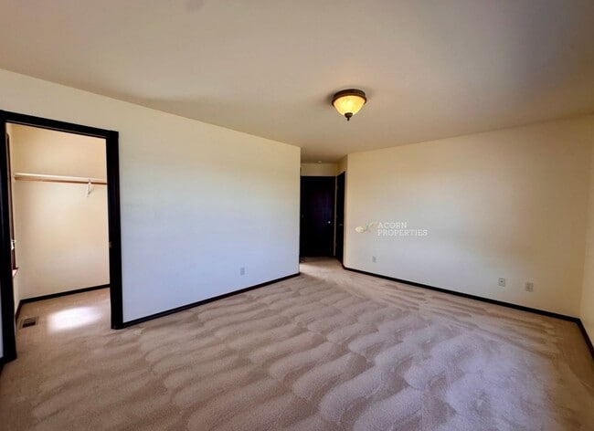 Building Photo - 1331 SW Harbor Vista Cir
