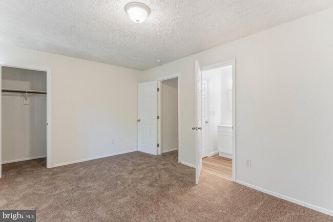 Building Photo - 6319 Harris Heights Ave