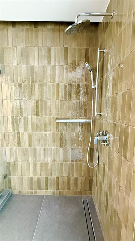 Building Photo - 610 Davis St