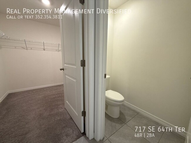 Building Photo - 717 SE 64th Terrace