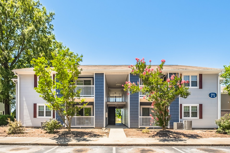 Building Photo - Bramblewood Apartments