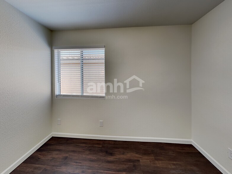 Building Photo - 2185 W Frostwood Ln