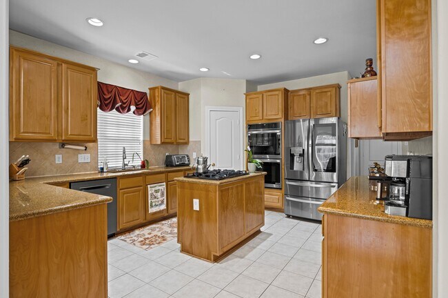 Building Photo - 3202 Enclave Trail