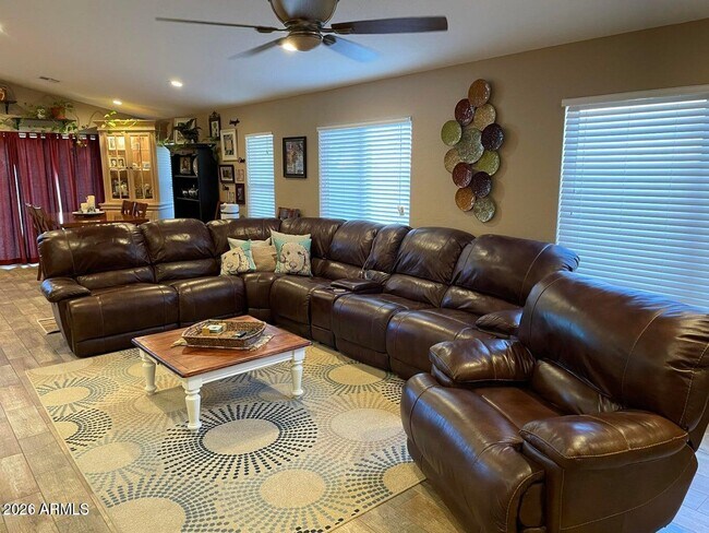 Building Photo - 14948 W Maui Ln