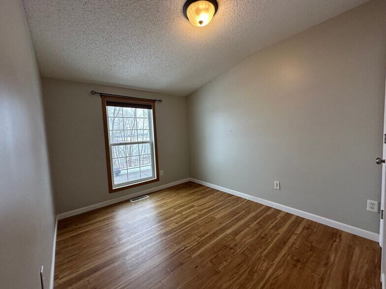 Building Photo - 5035 149th St. N. Unit 2