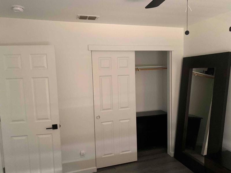 Building Photo - 1382 Riverside Ct