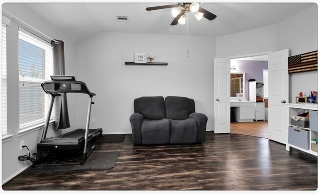 Building Photo - 5015 Bridgecrossing Ct