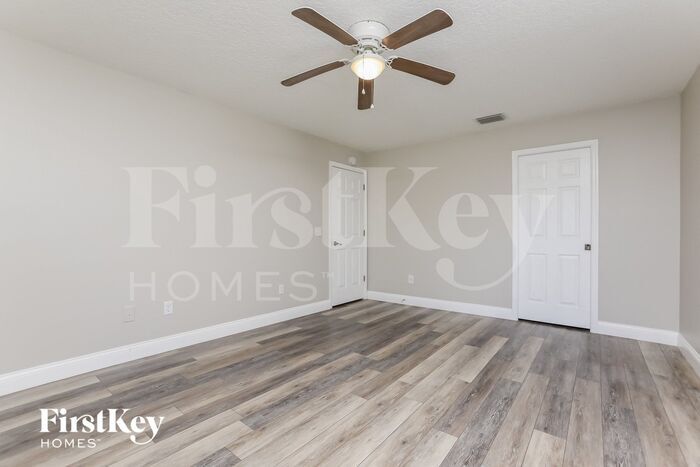 Building Photo - 14123 Winterdale Dr