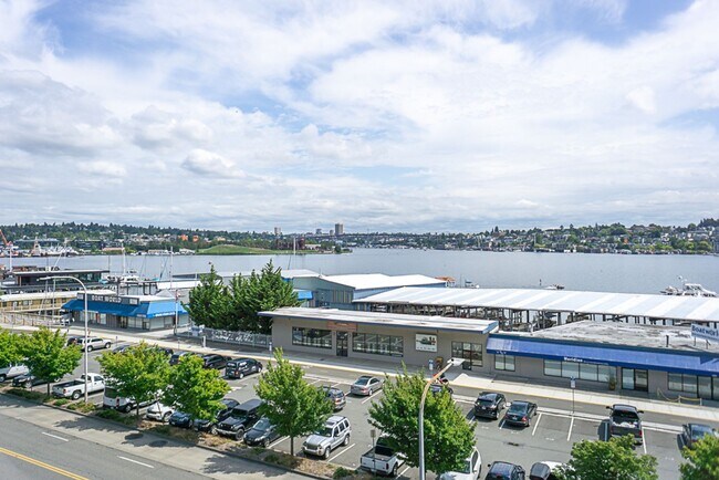 Building Photo - 2bd/1.75ba Seattle Condo
