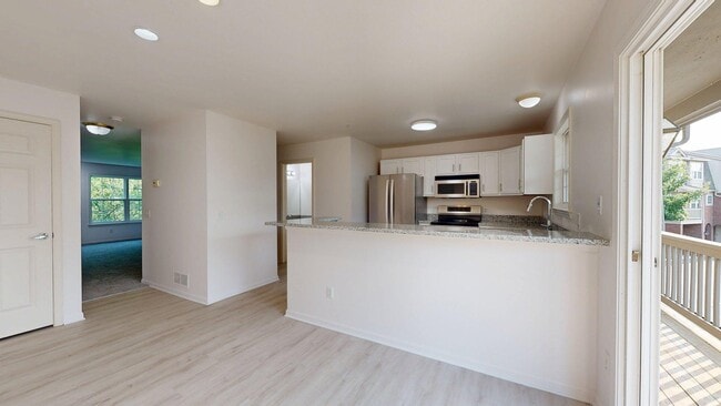 Building Photo - 3046 Barclay Way