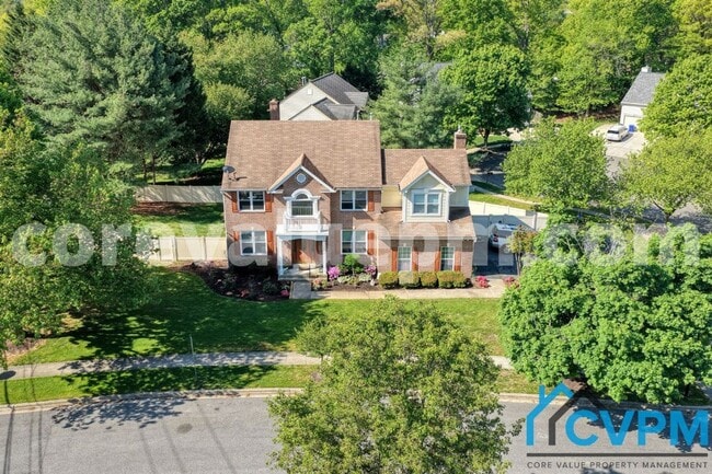 Building Photo - 13017 Weiss Dr