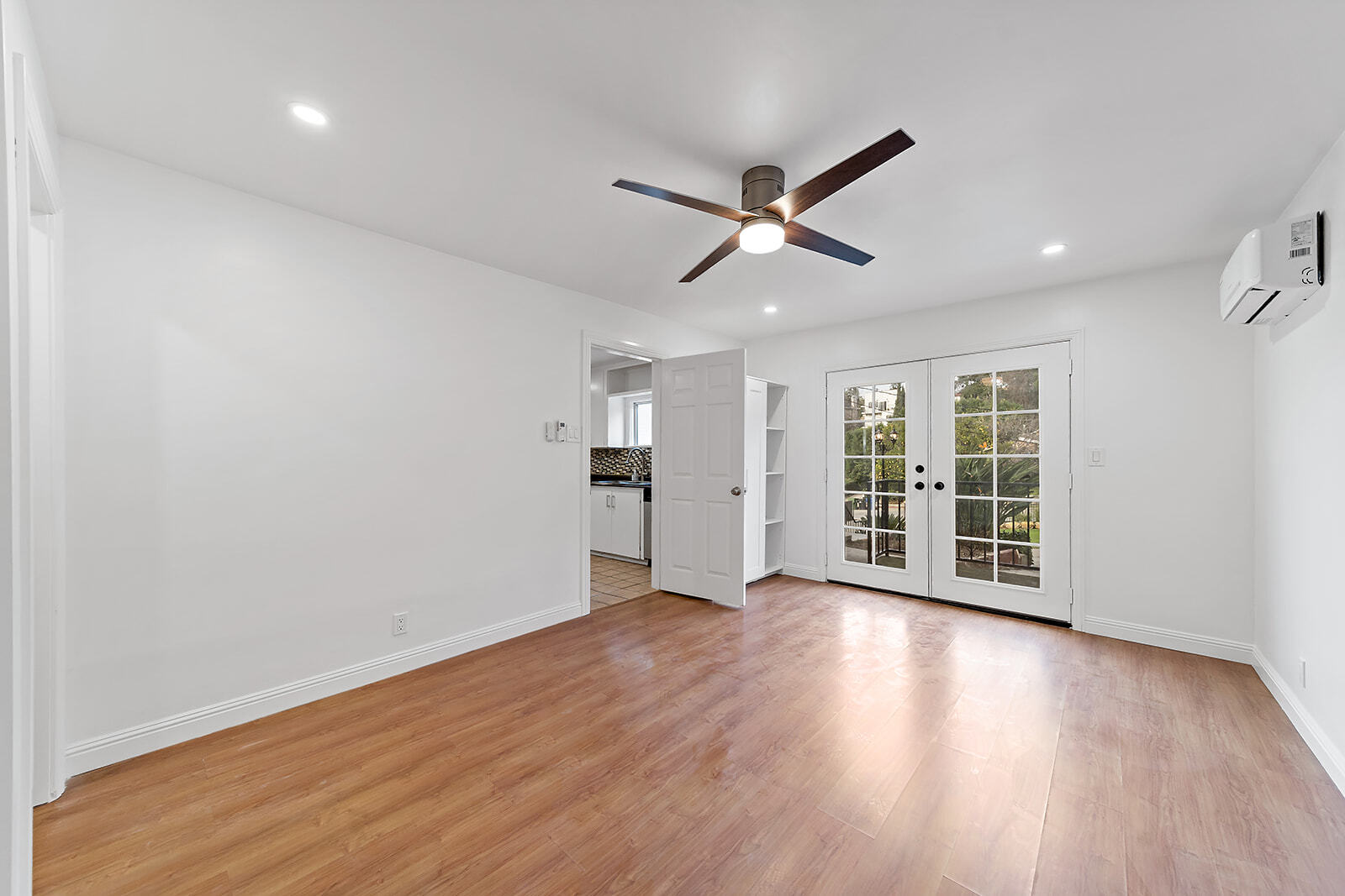 Building Photo - 1818 Wollam St