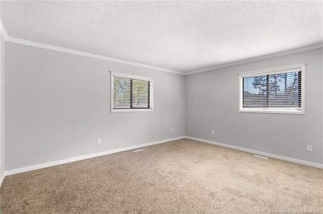 Building Photo - 5725 Waterwood Dr