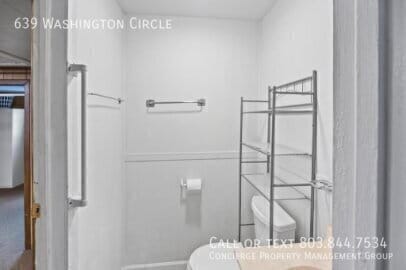 Building Photo - 639 Washington Cir