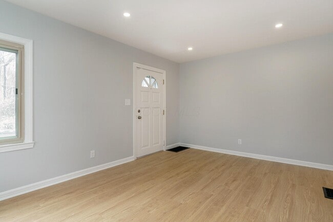 Building Photo - 2228 Holt Ave