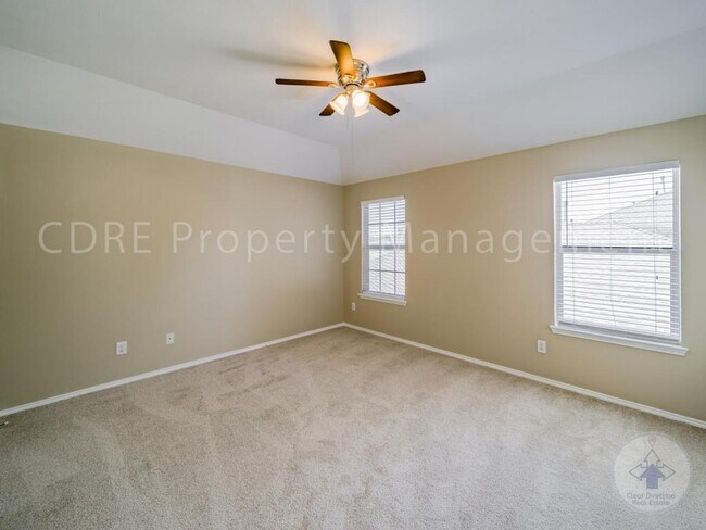 Building Photo - 4016 Summerhill Ln