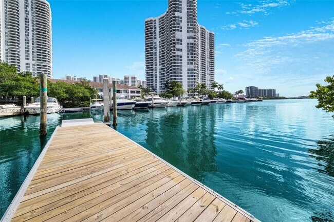 Building Photo - 3400 NE 192 St