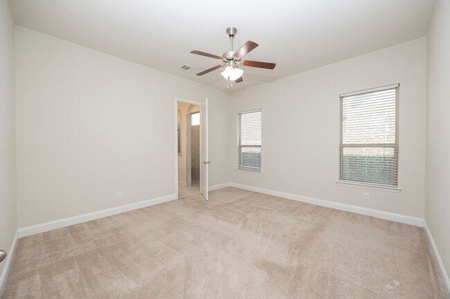 Building Photo - 5313 Basham Ln