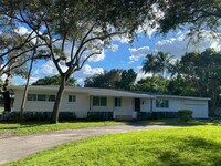 Building Photo - 5920 SW 114th Terrace