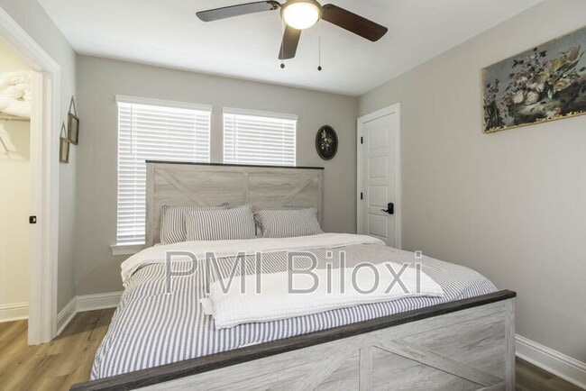 Building Photo - 143 Coral Breeze Dr