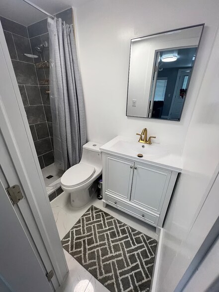 Building Photo - 3163 NW 29th St