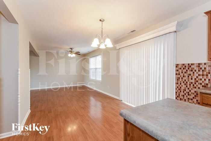 Building Photo - 1850 Breman Ln
