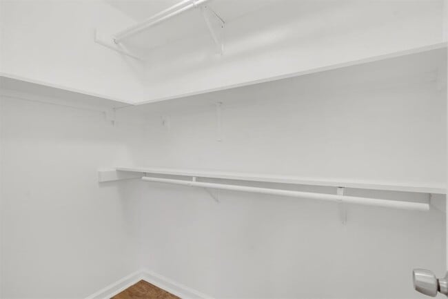 Building Photo - 720 Decker Prairie Dr