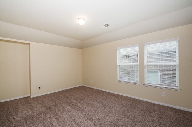 Building Photo - 15127 Monal Trie Dr