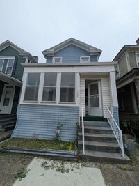 Building Photo - House for rent