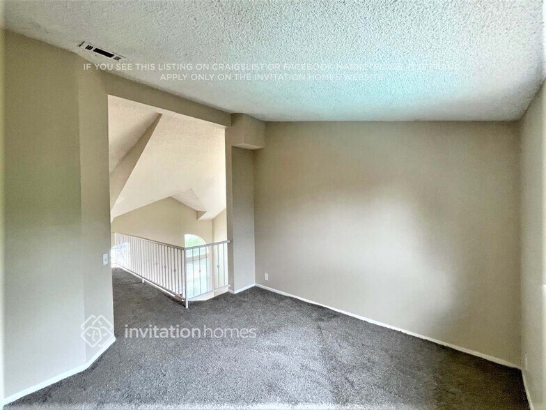 Building Photo - 1601 E Colton Ave