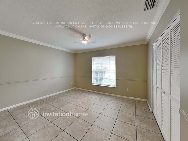Building Photo - 2293 Stonegate Dr