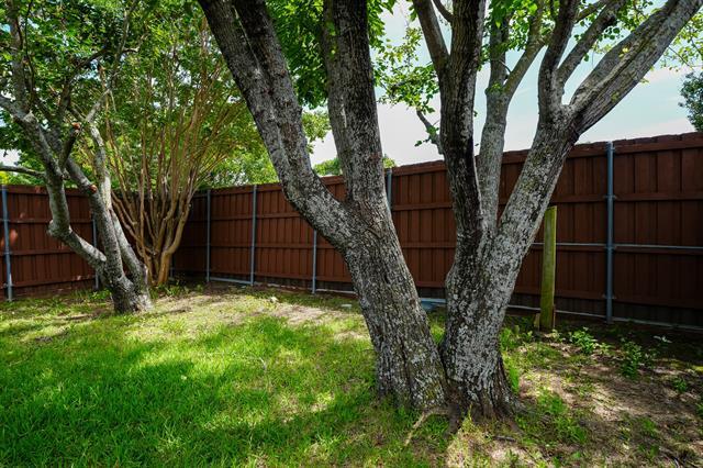 Building Photo - 8809 Pheasant Run Dr