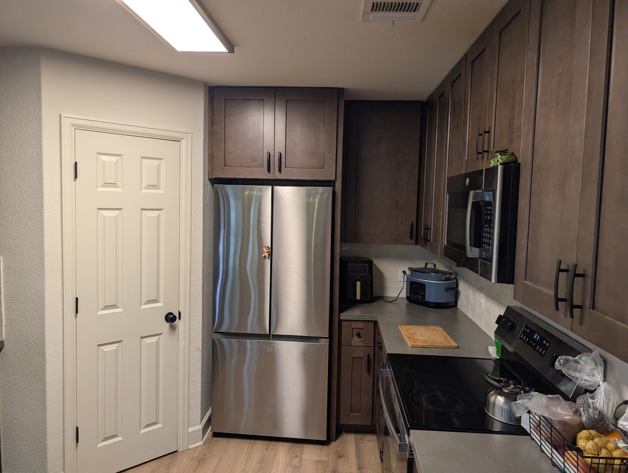kitchen - 1306 Sunflower Ln