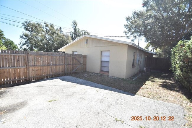 Building Photo - 3320 33rd St N